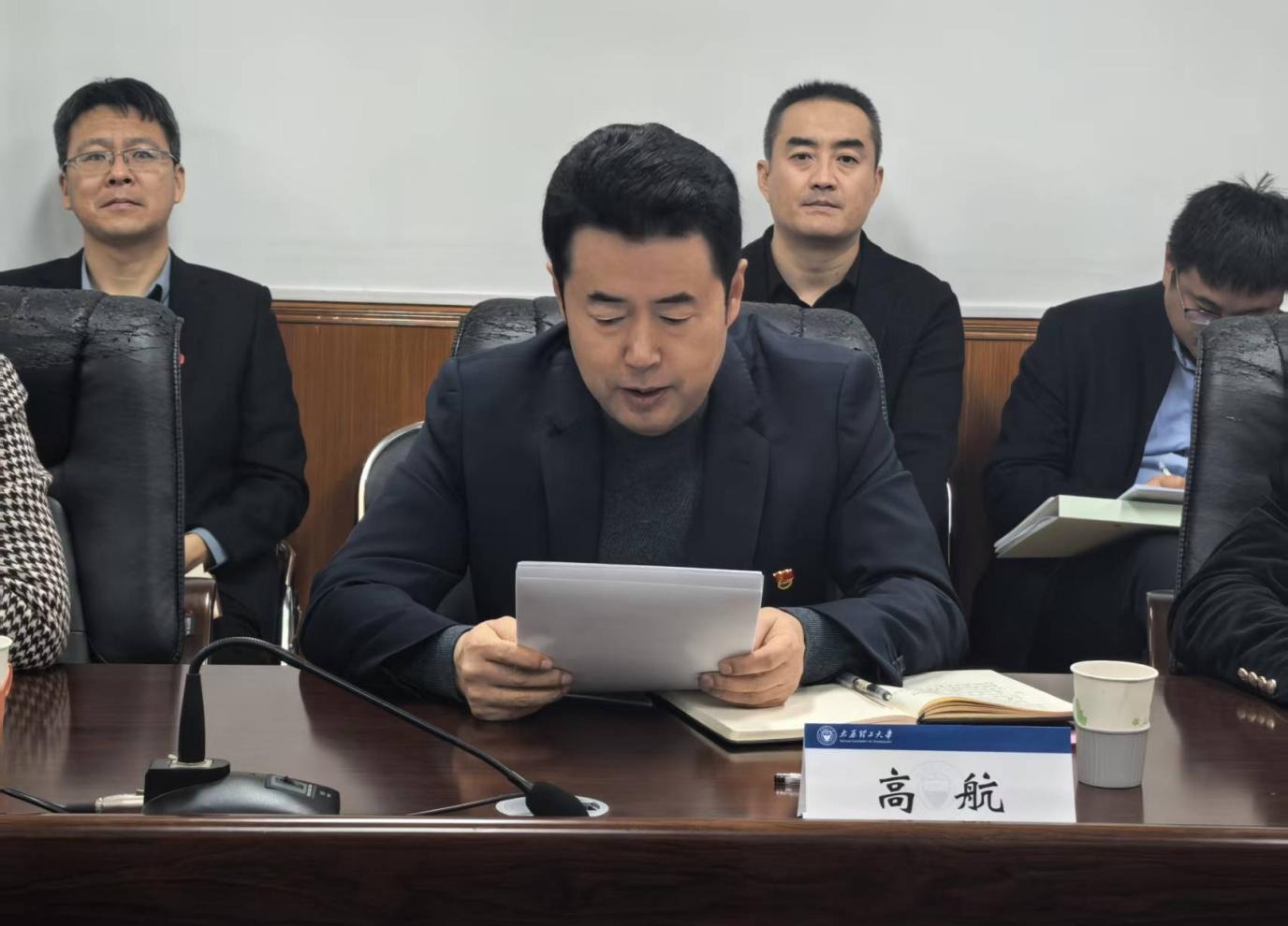 1e0c1d1bca7b1ef7d14e485832c89127